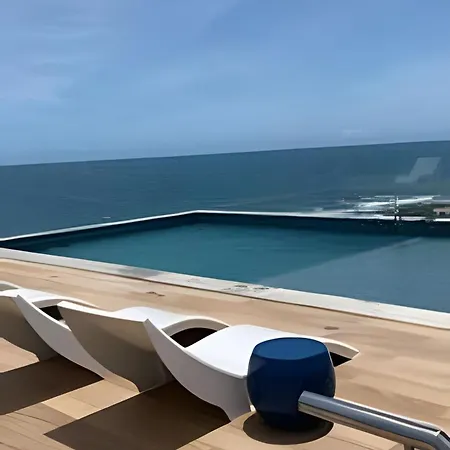 Apartamento No 9º Andar Com Vista Privilegiada Para O Mar Salvador Exterior photo